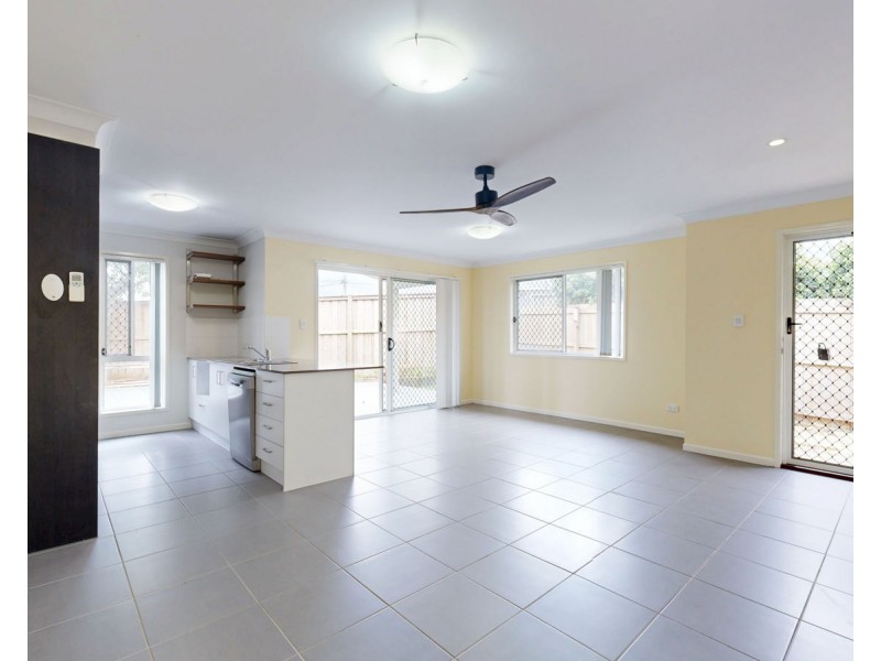 2/48 Coogera Court, Morayfield QLD 4506