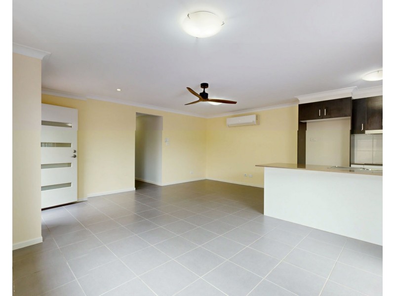 2/48 Coogera Court, Morayfield QLD 4506