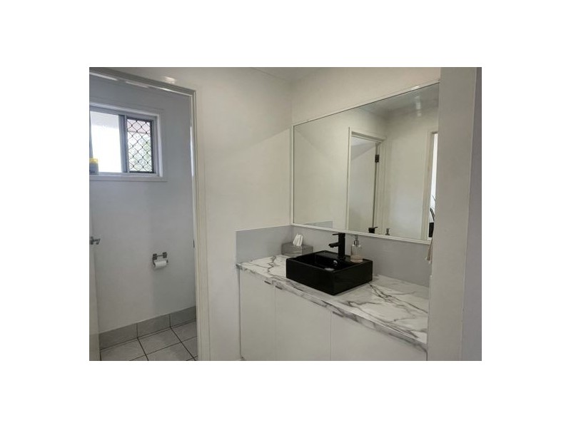 76 Crestwood Avenue, Morayfield QLD 4506