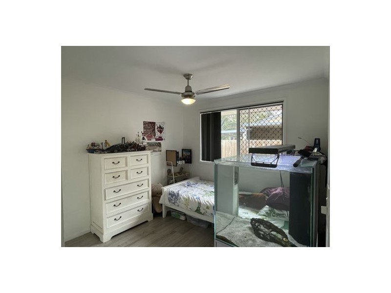 76 Crestwood Avenue, Morayfield QLD 4506