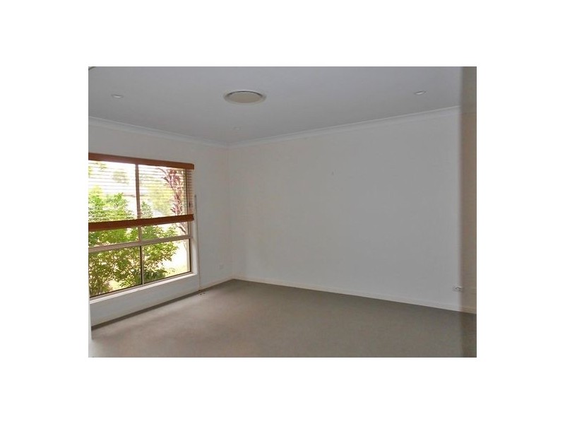 15 Wombat Place, Morayfield QLD 4506