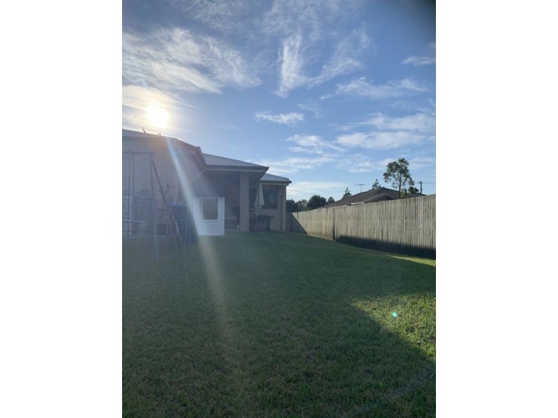 15 Wombat Place, Morayfield QLD 4506