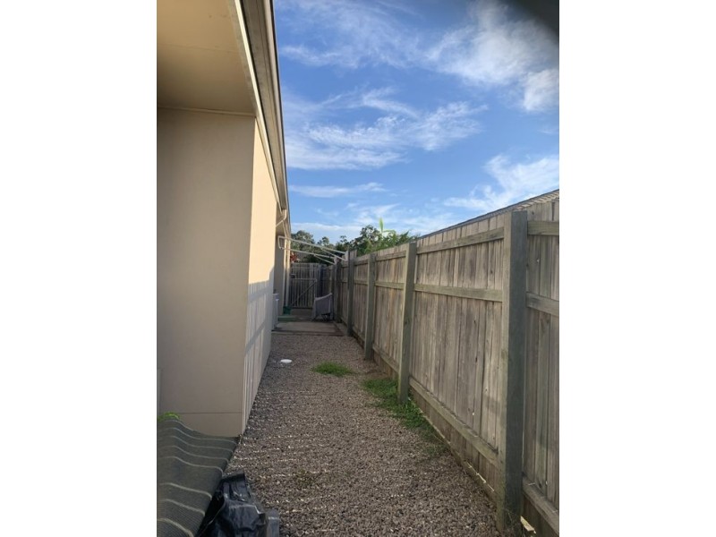 15 Wombat Place, Morayfield QLD 4506