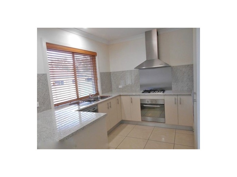 15 Wombat Place, Morayfield QLD 4506