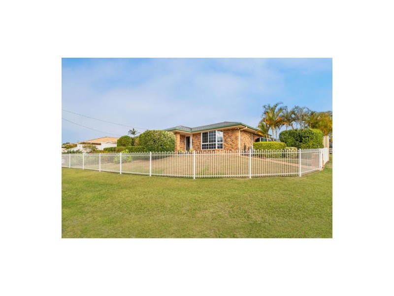 1 Turnbull Cr, Morayfield QLD 4506