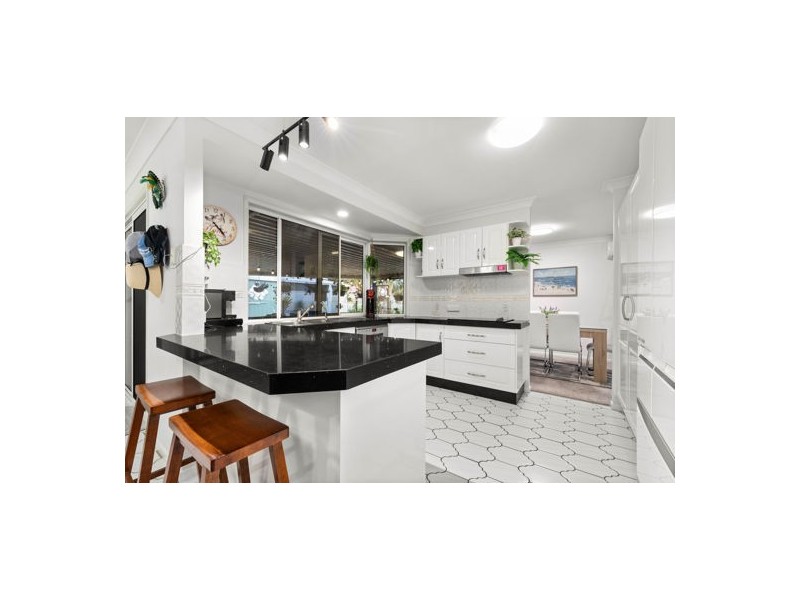 1 Turnbull Cr, Morayfield QLD 4506