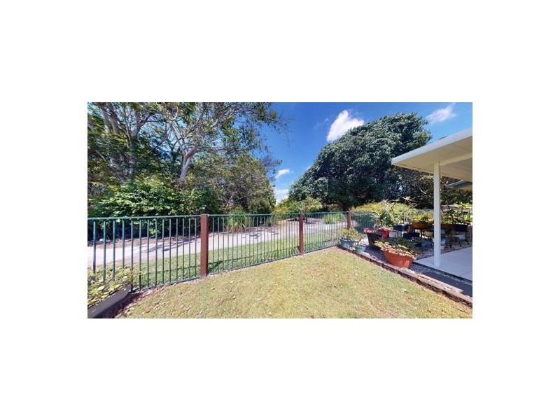 4 Kerry Close, Bellmere QLD 4510