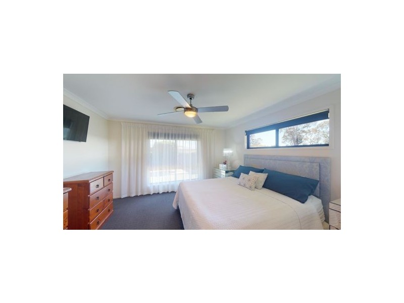 4 Kerry Close, Bellmere QLD 4510