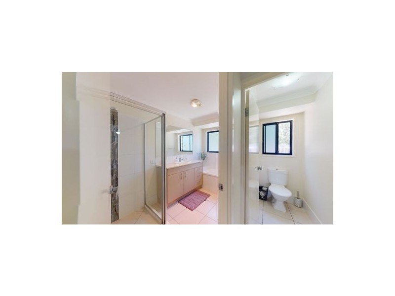 4 Kerry Close, Bellmere QLD 4510