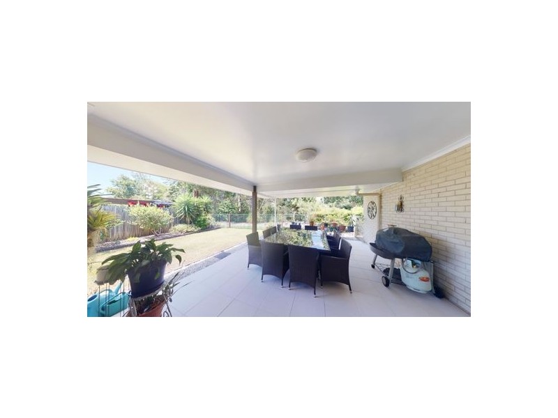 4 Kerry Close, Bellmere QLD 4510