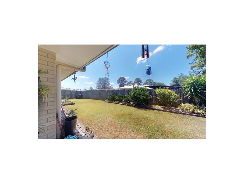 4 Kerry Close, Bellmere QLD 4510