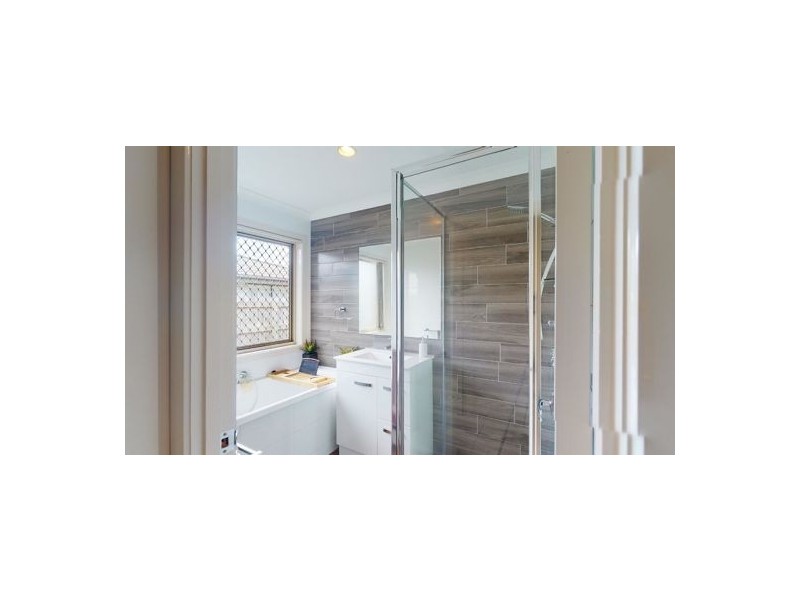 28 Denson Street, Morayfield QLD 4506