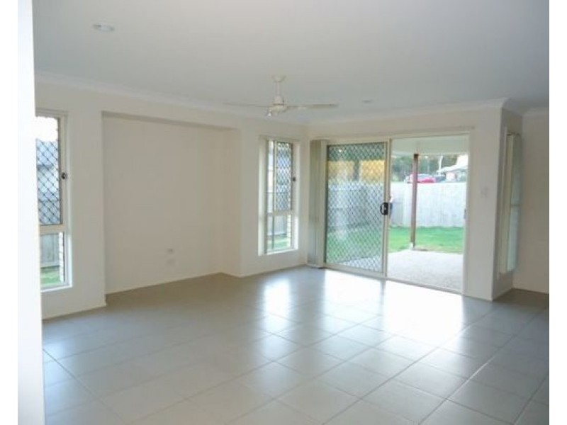 35 Newmarket Drive, Morayfield QLD 4506