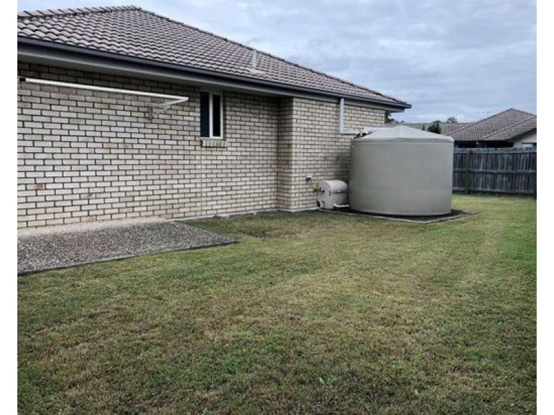 35 Newmarket Drive, Morayfield QLD 4506