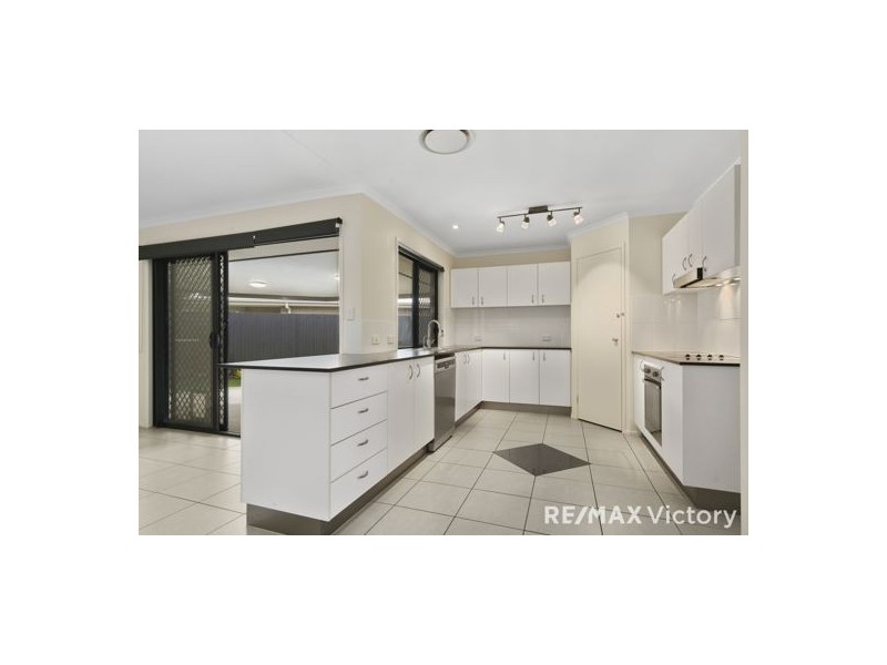 7 Courtie Street, Bellmere QLD 4510