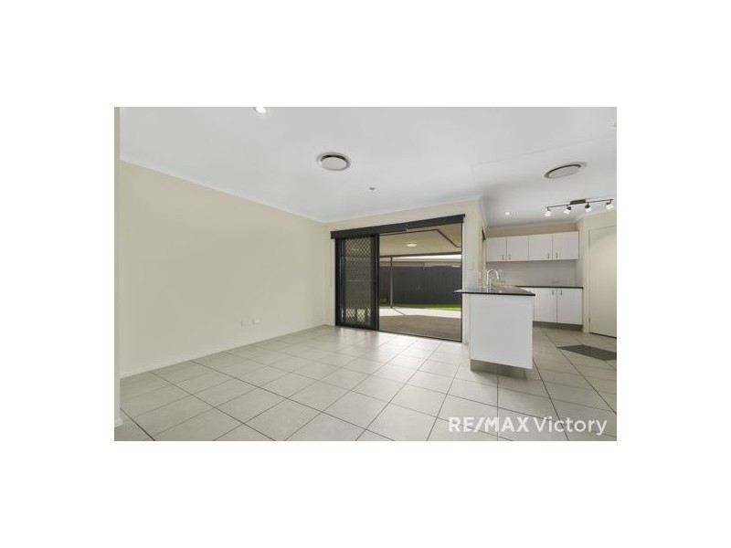 7 Courtie Street, Bellmere QLD 4510