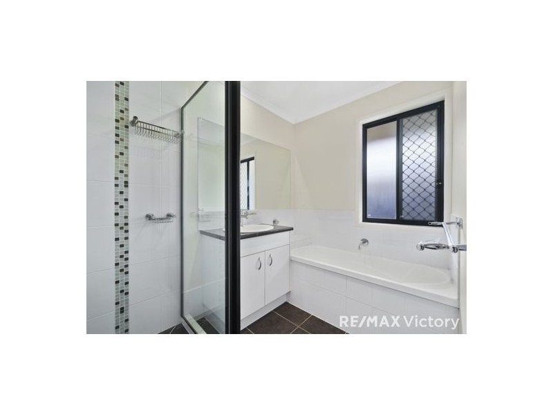7 Courtie Street, Bellmere QLD 4510