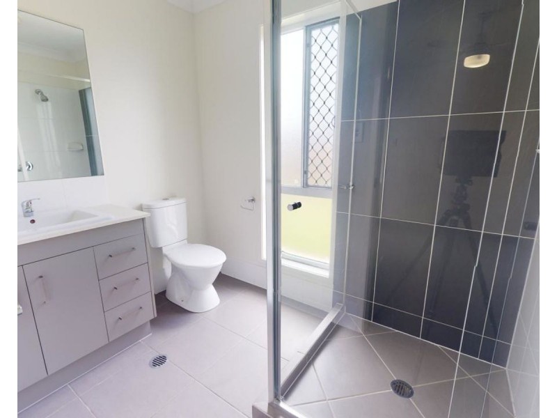1/48 Coogera Court, Morayfield QLD 4506