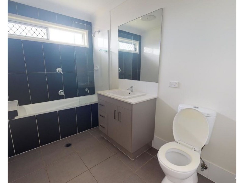 1/48 Coogera Court, Morayfield QLD 4506