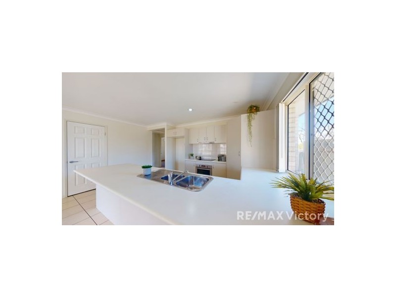 38 Renmark Crescent, Caboolture South QLD 4510