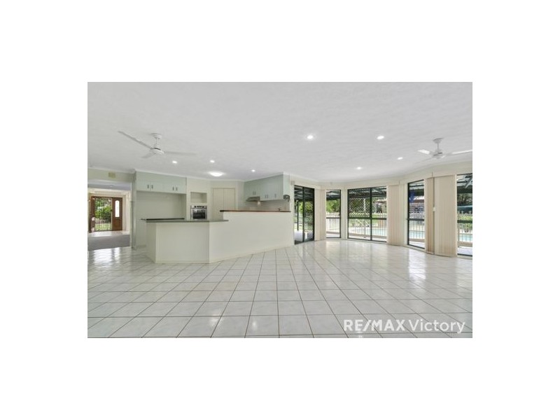 2-4 Mulligan Crescent, Elimbah QLD 4516