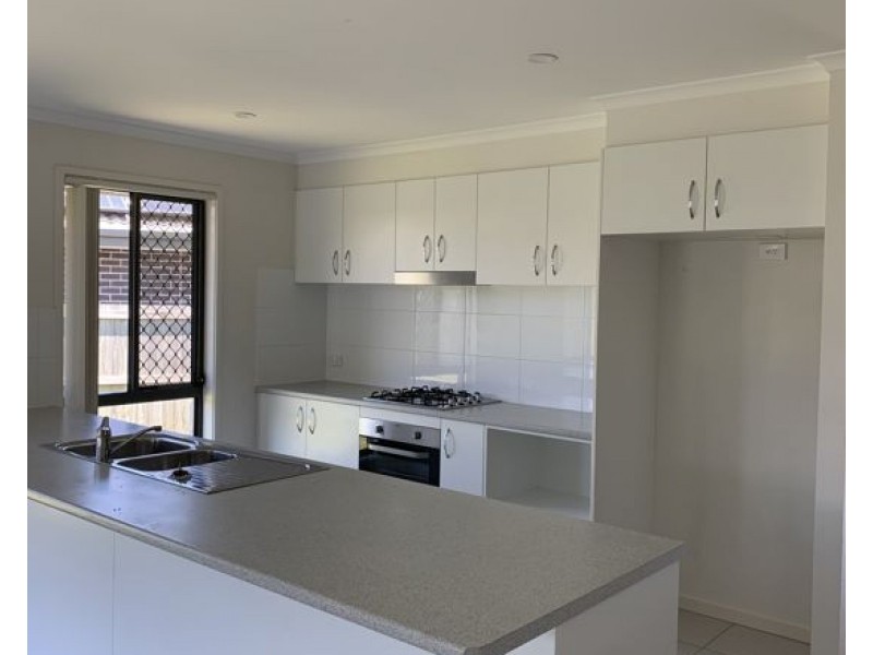 22 Lyndon Way, Bellmere QLD 4510