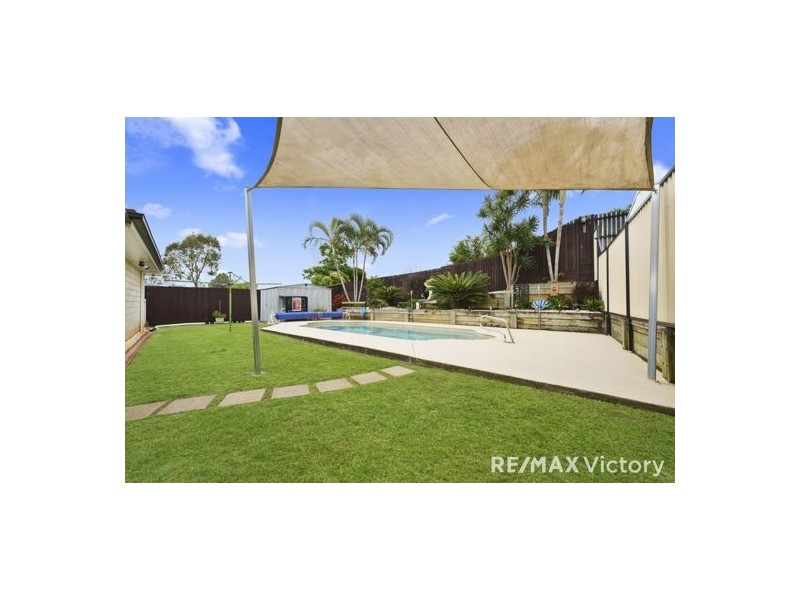 12 Crestridge Crescent, Morayfield QLD 4506