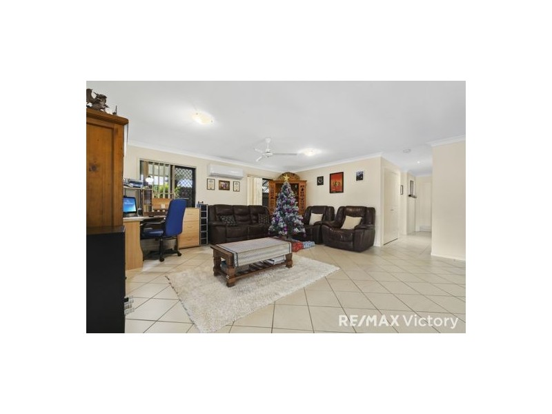 12 Crestridge Crescent, Morayfield QLD 4506