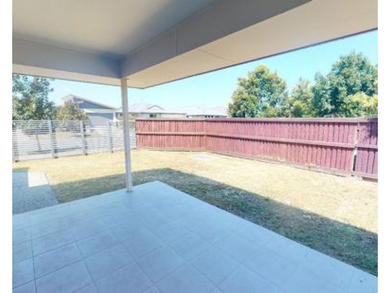 1/34 Berry Street, Caboolture South QLD 4510