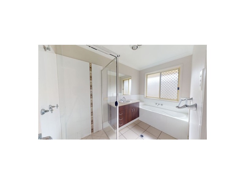 14 Adrian Street, Caboolture QLD 4510