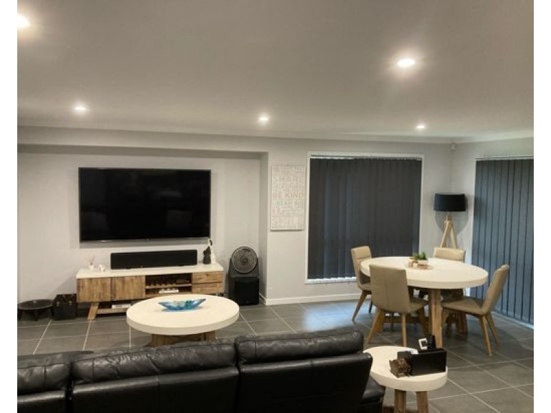 73 Goldstar Circuit, Caboolture QLD 4510