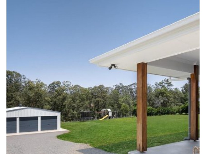 22 Thallon Close, Wamuran QLD 4512