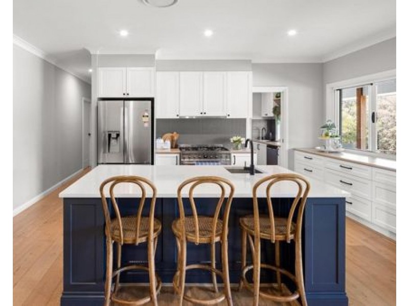 22 Thallon Close, Wamuran QLD 4512