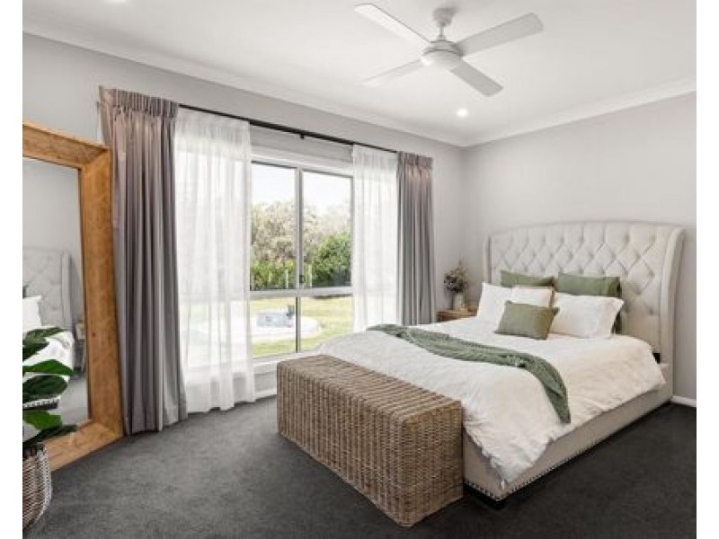 22 Thallon Close, Wamuran QLD 4512