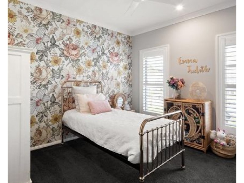 22 Thallon Close, Wamuran QLD 4512