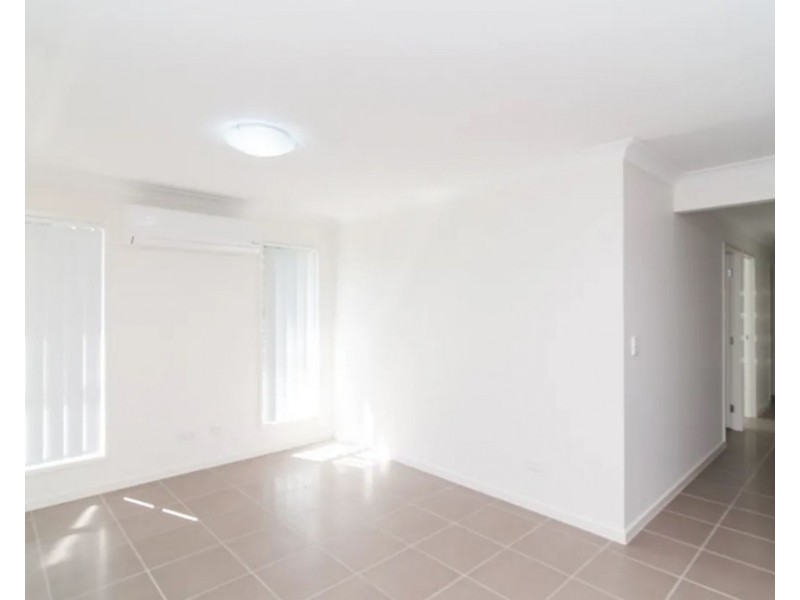 2/13 Thea Court, Morayfield QLD 4506