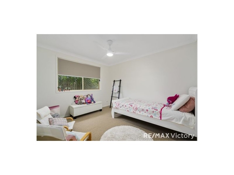 34 Pauls Rd, Upper Caboolture QLD 4510