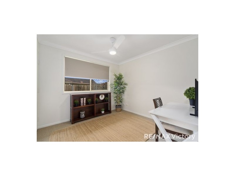 34 Pauls Rd, Upper Caboolture QLD 4510
