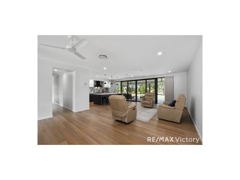 47 Thornbill Drive, Upper Caboolture QLD 4510