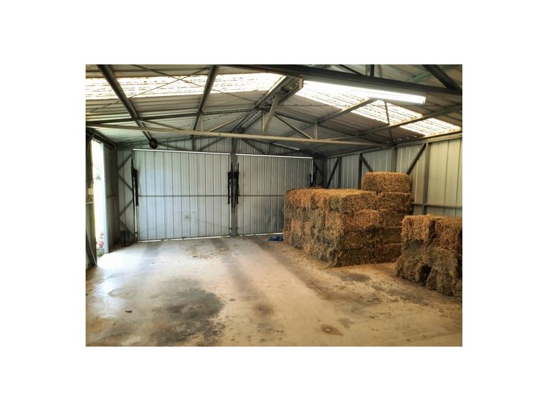 70 Kauri Ct, Woodford QLD 4514
