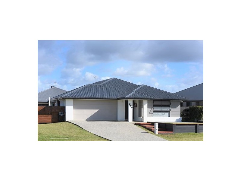 141 Summerfields Drive, Caboolture QLD 4510