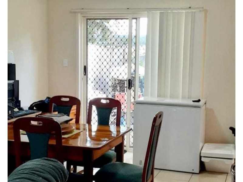 8/3 Charles Street, Caboolture QLD 4510