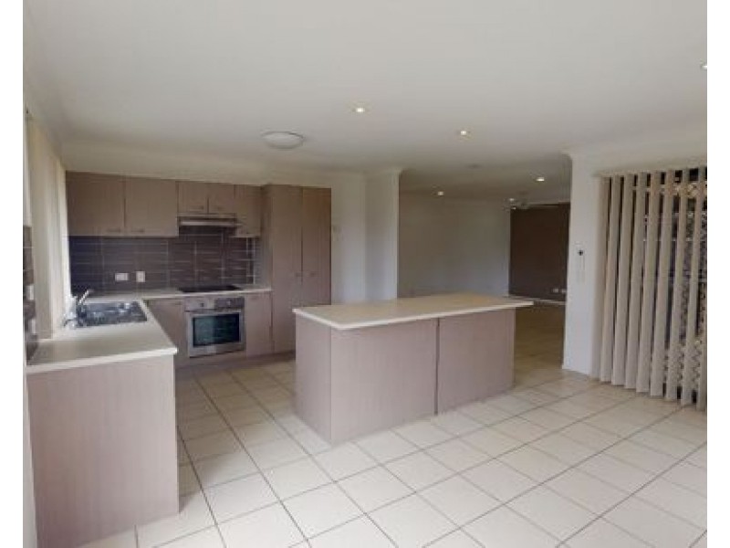 18 Clementine Street, Bellmere QLD 4510