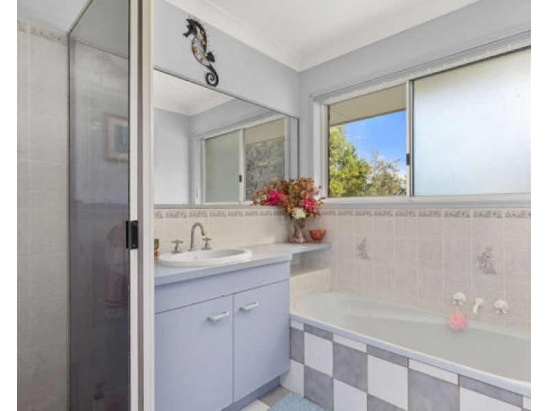 68 Kauri Ct, Woodford QLD 4514