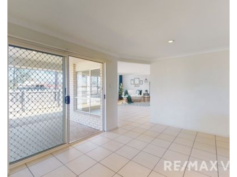 38 Renmark Crescent, Caboolture South QLD 4510