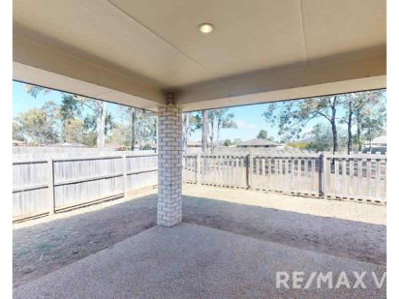 38 Renmark Crescent, Caboolture South QLD 4510