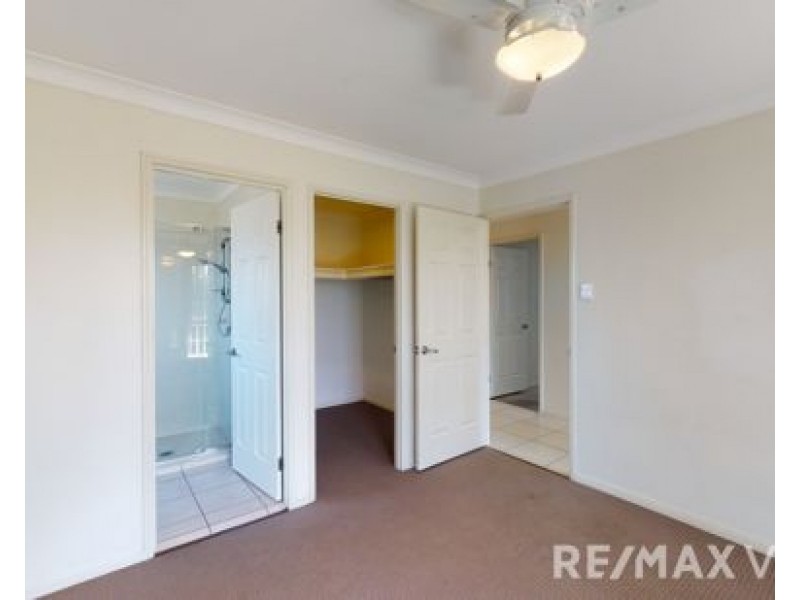 38 Renmark Crescent, Caboolture South QLD 4510