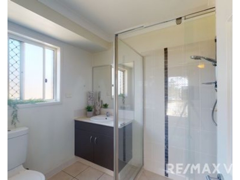 38 Renmark Crescent, Caboolture South QLD 4510