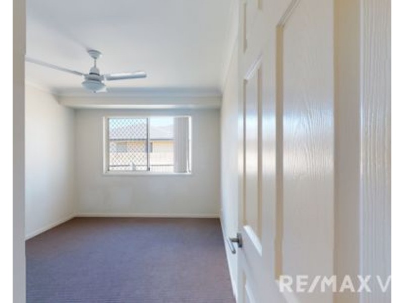 38 Renmark Crescent, Caboolture South QLD 4510