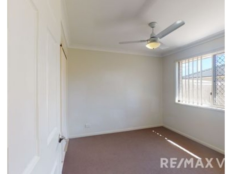 38 Renmark Crescent, Caboolture South QLD 4510